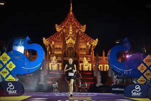 BIB: 401, 347, 100
                            <button type="button" onclick="openModal(22342471)" class="btn btn-primary btn-sm float-right btn-popup" data-toggle="modal" data-target=".modal-high-quality">
                        <i class="fas fa-shopping-cart"></i> Add to Cart
                    </button>
                                            <button type="button" onclick="isThisMe(22342471, true)" class="btn btn-success btn-sm float-right btn-popup btn-isme hidden" data-toggle="tooltip" data-placement="bottom" title="นี่คือรูปของคุณใช่ไหม คลิกที่นี่เพื่อเอาเข้าอัลบั้ม">
                        <i class="fas fa-plus"></i> Add to album
                    </button>
                    <button type="button" onclick="isThisMe(22342471, false)" class="btn btn-warning btn-sm float-right btn-popup btn-isnotme hidden">
                        <i class="fas fa-ban"></i> Remove from album
                    </button>